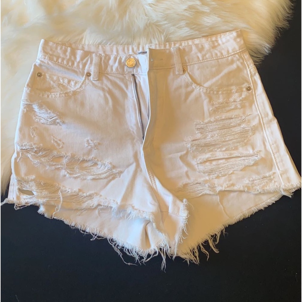 Women’s Garage Denim White Ripped Jeans Size 07